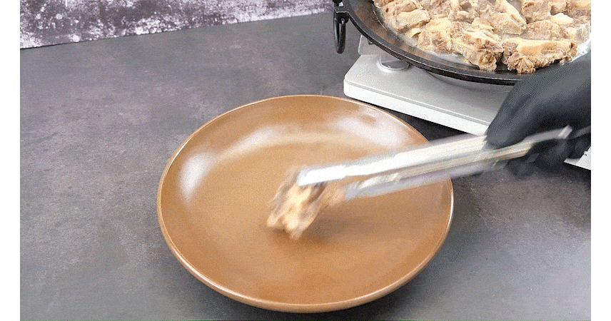 상세페이지_08_소꼬리찜_gif.gif